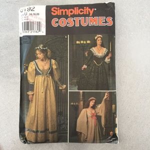 Halloween Costume Misses Simplicity Pattern 8192